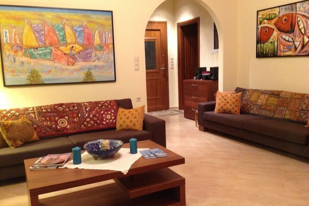 Photo of Livingroom in Elios