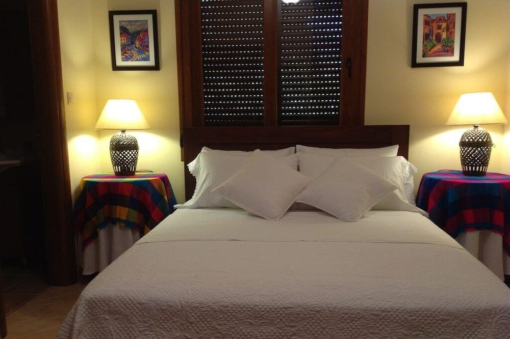 Photo of Bedroom in Elios
