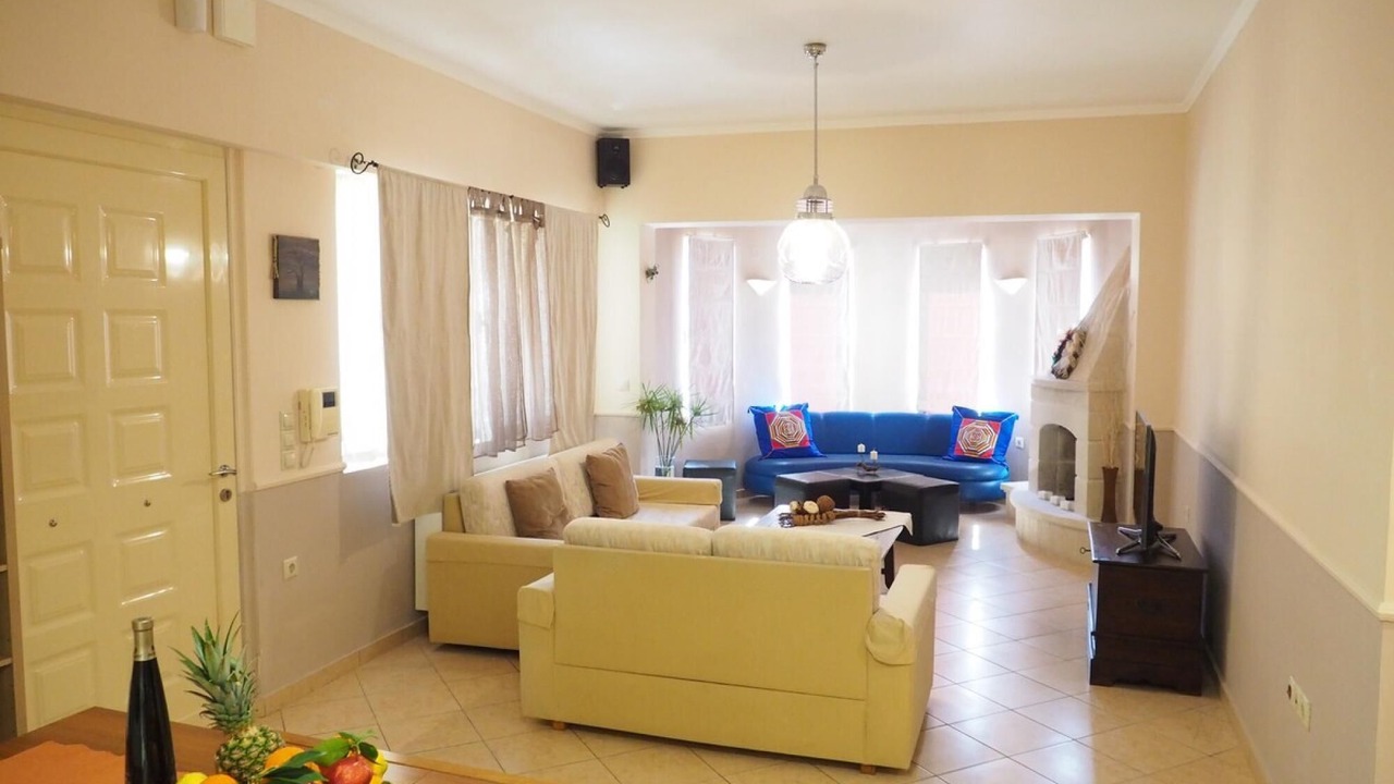 Photo of Livingroom in Perivolia