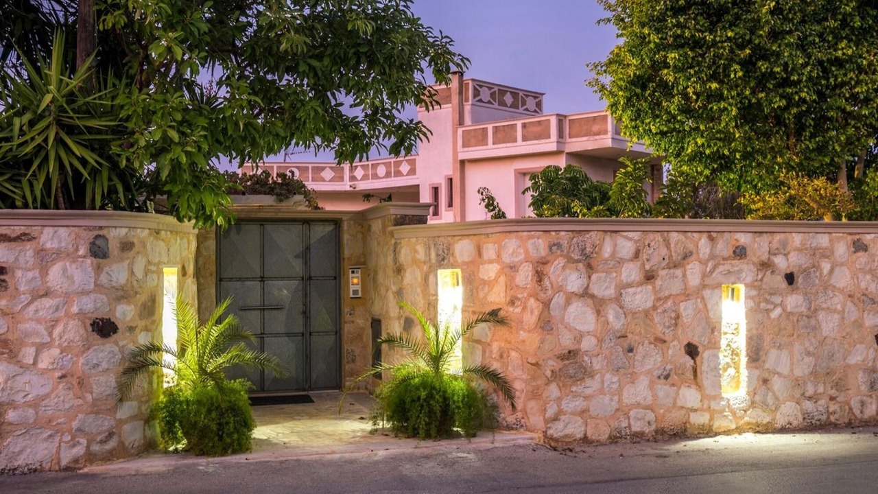 Photo of Outdoor in Perivolia