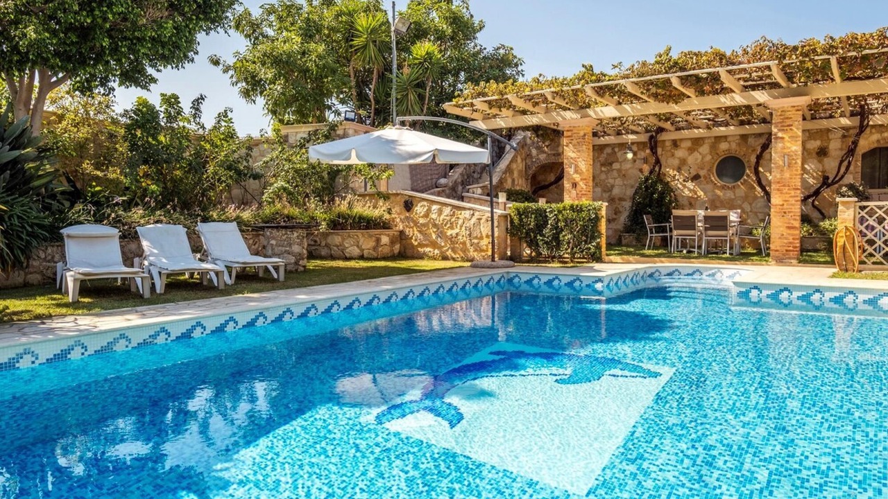 Photo of Outdoor in Perivolia