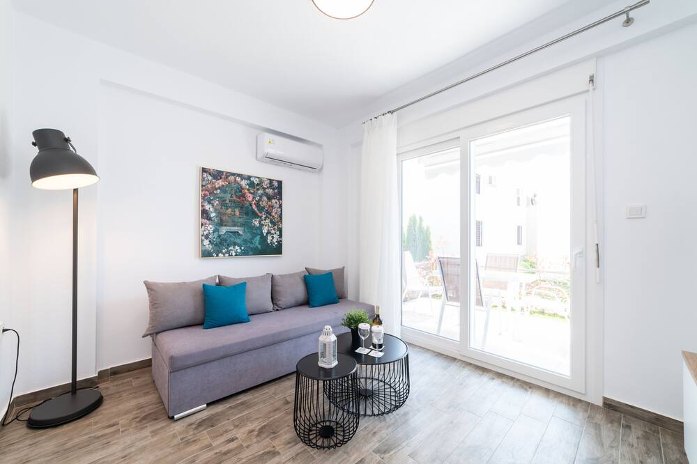 Photo of Livingroom in Ofrinion