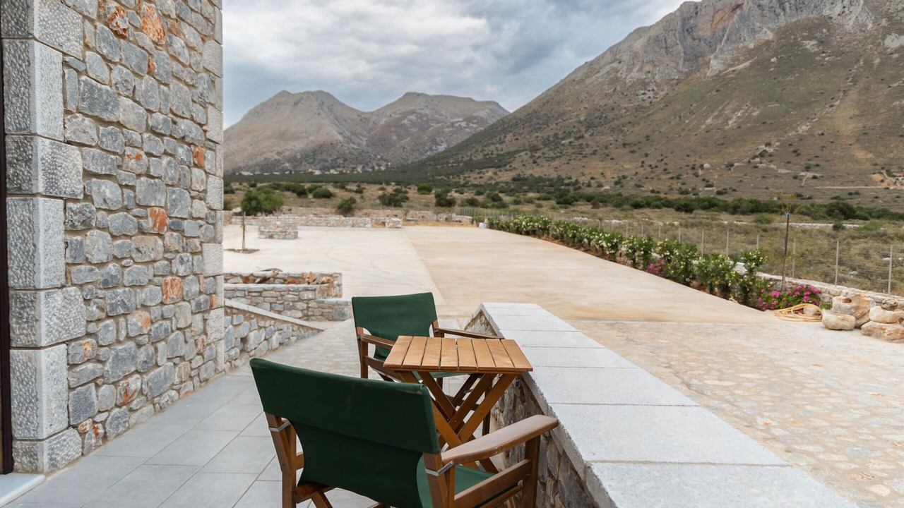 Photo of Outdoor in Omales