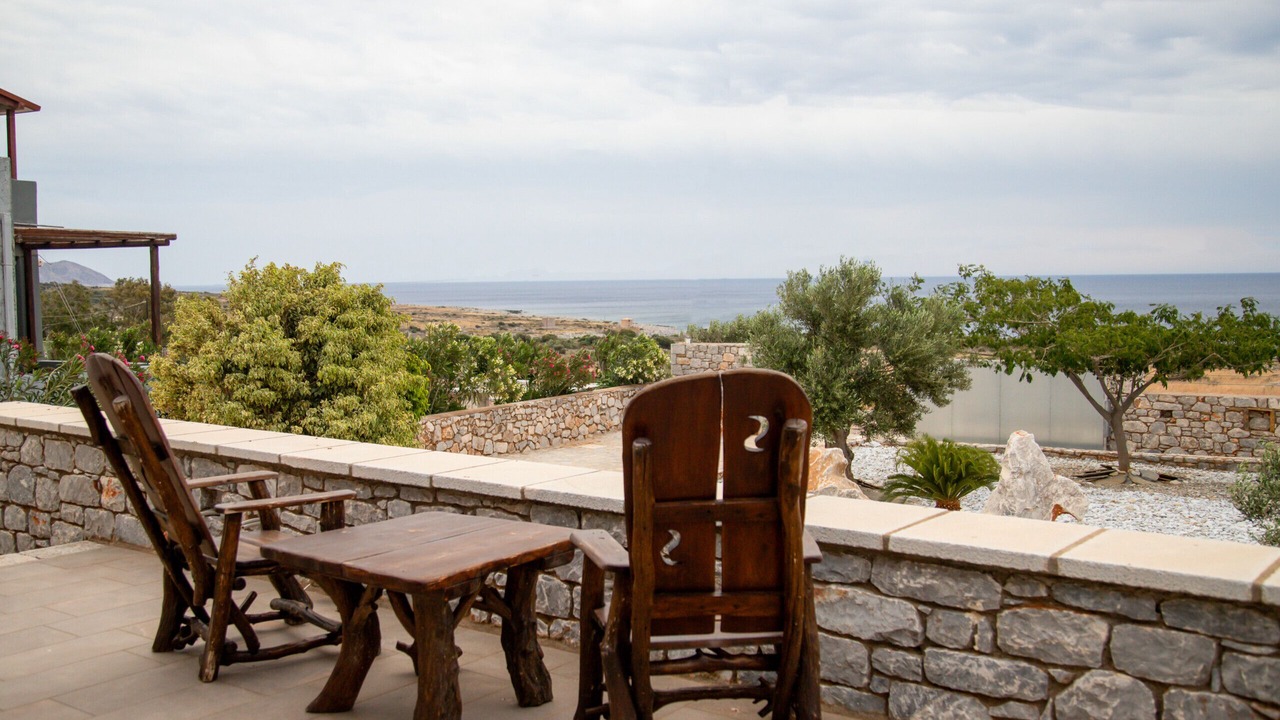 Photo of Outdoor in Omales