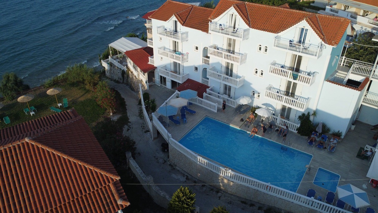Photo of Outdoor in Amoudi