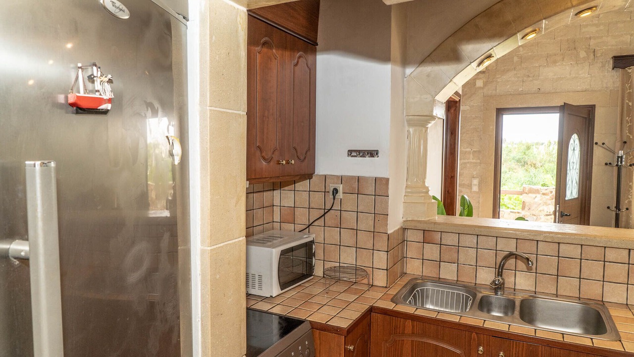 Photo of Kitchen in Makrys Tichos