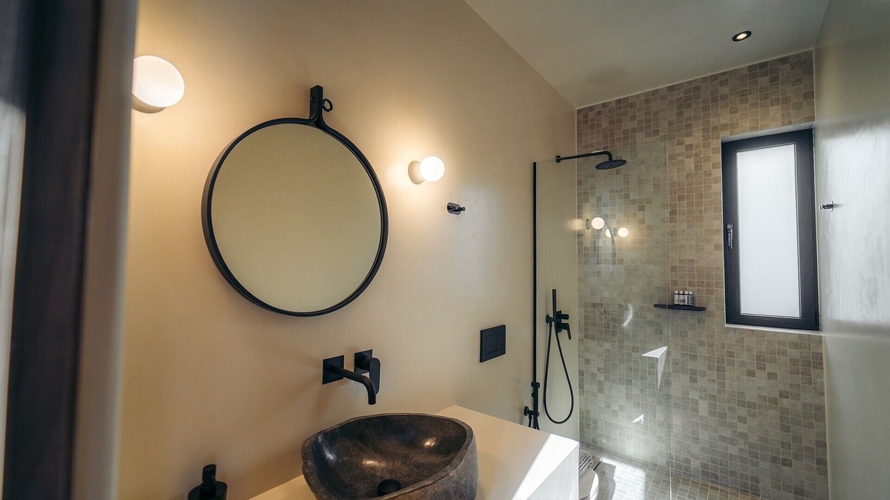 Photo of Bathroom in Ios