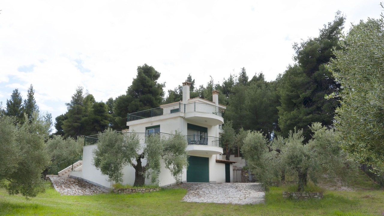 Photo of Outdoor in Elia