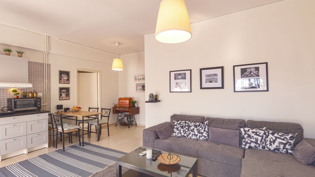 Photo of Livingroom in Marousi