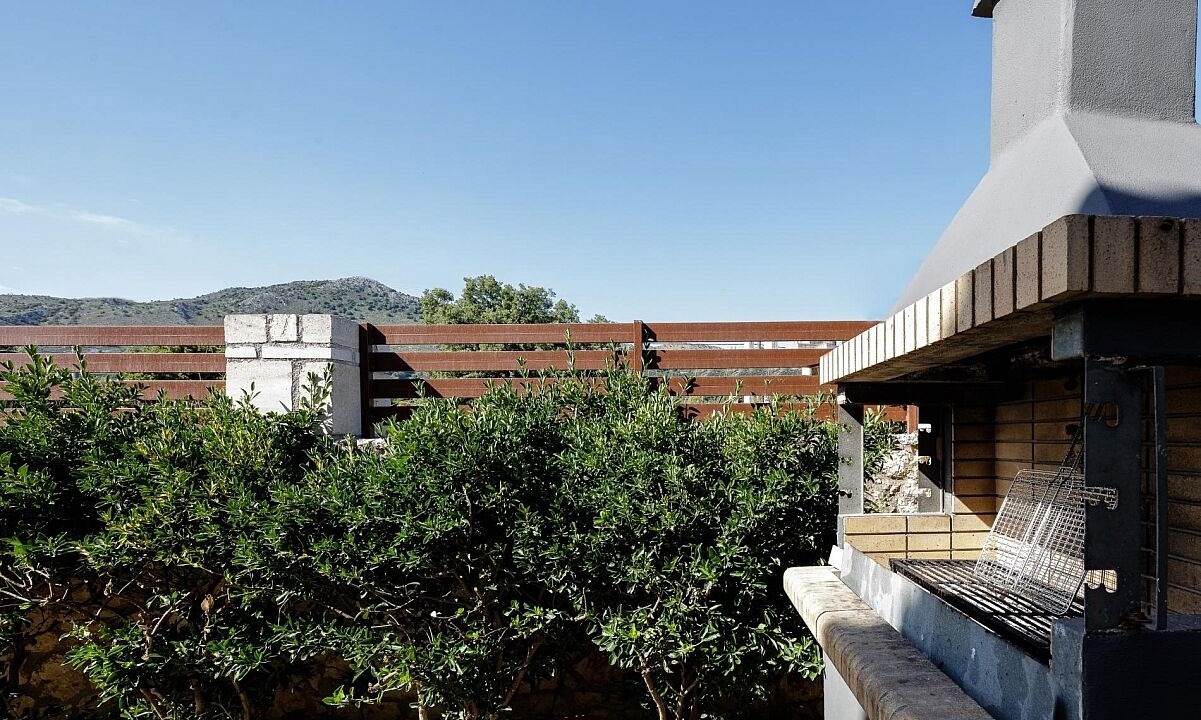 Photo of Outdoor in Roussospiti