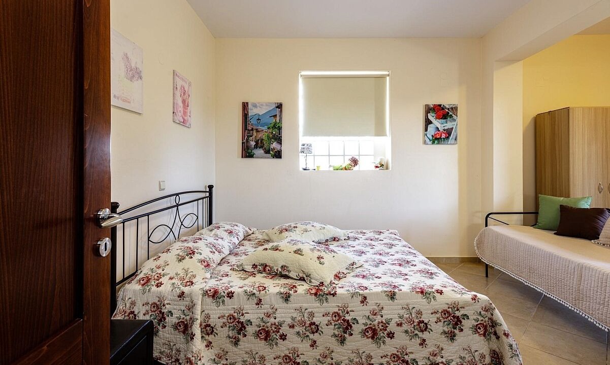 Photo of Bedroom in Roussospiti