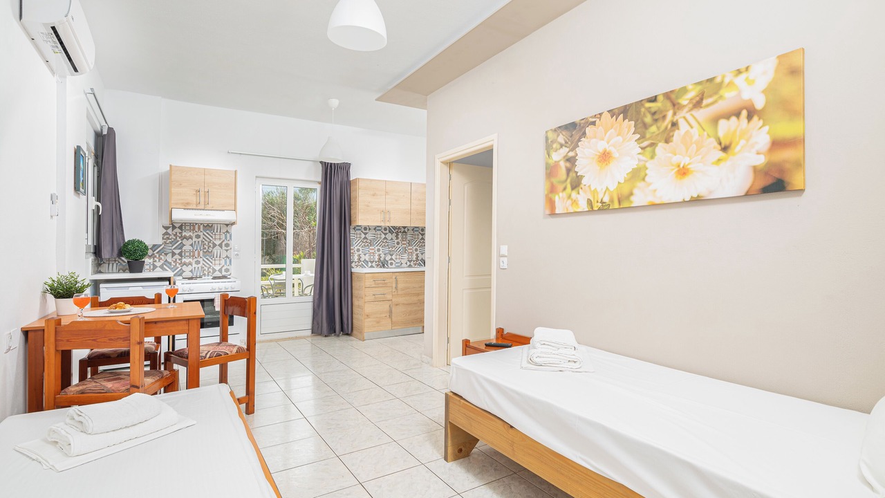 Photo of Bedroom in Anissaras