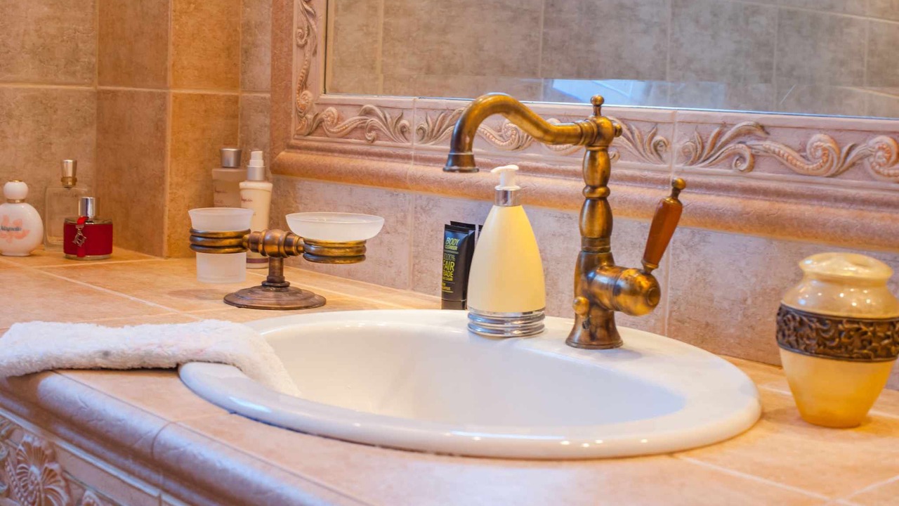 Photo of Bathroom in Kolymvari