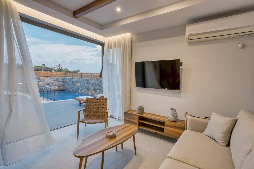 Photo of Livingroom in Anopolis