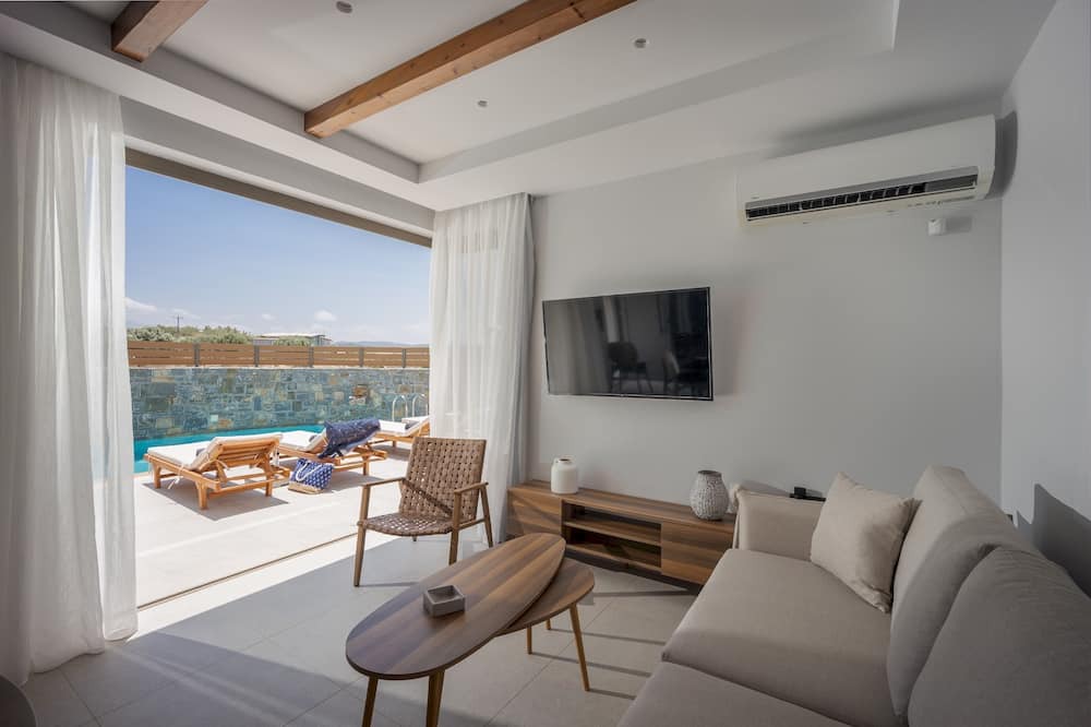 Photo of Livingroom in Anopolis