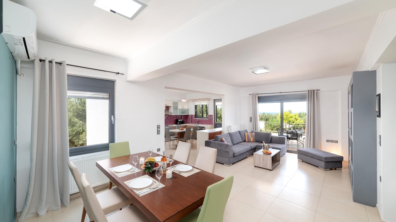 Photo of Livingroom in Drapanias