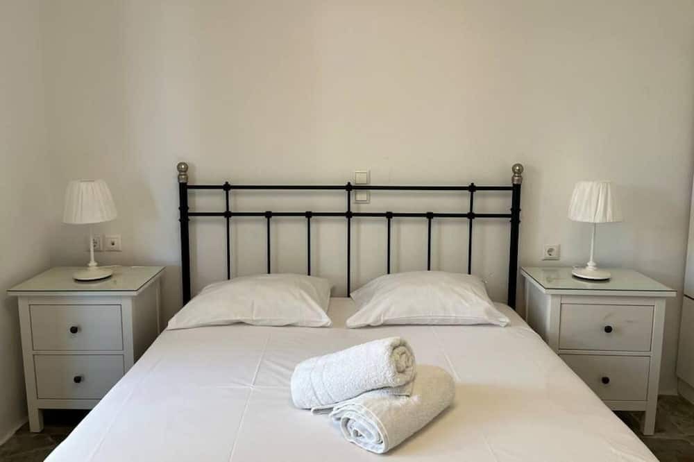 Photo of Bedroom in Koundouros