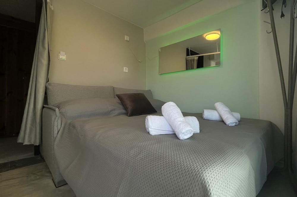 Photo of Bedroom in Nees Pagases