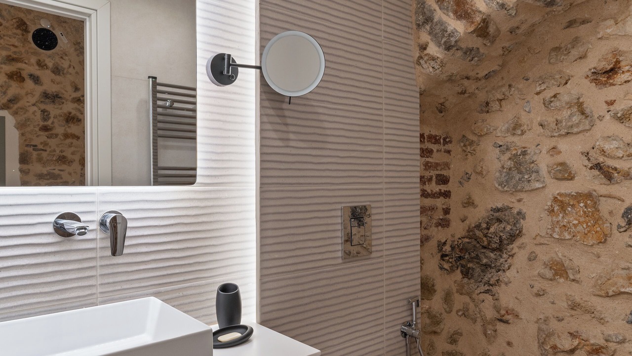 Photo of Bathroom in Gythio
