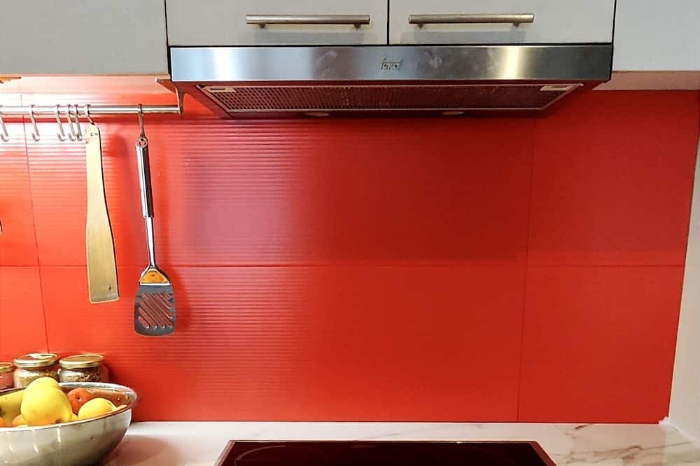 Photo of Kitchen in Galatsi