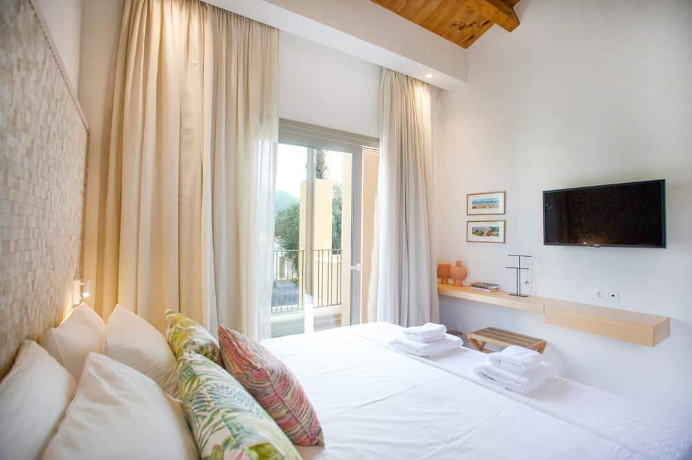 Photo of Bedroom in Kouramades