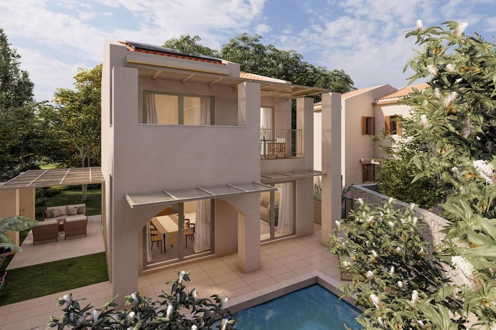 Photo of Outdoor in Kouramades