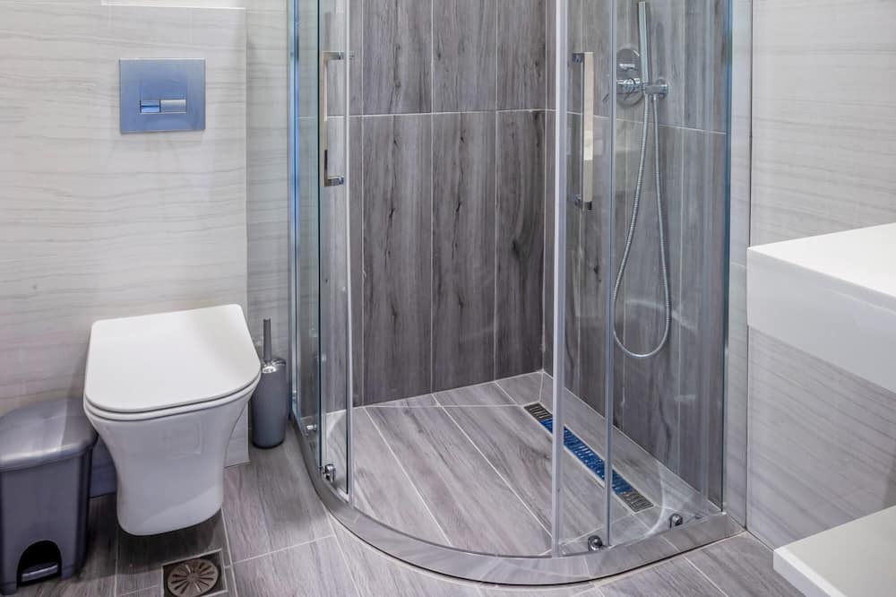 Photo of Bathroom in Polichrono