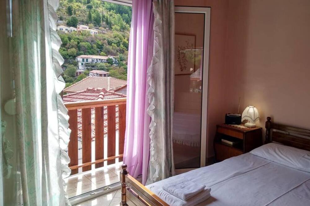 Photo of Bedroom in Kalamitsi