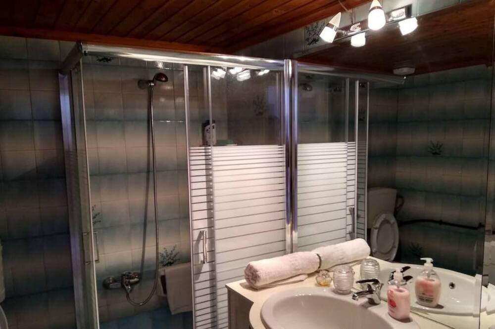Photo of Bathroom in Kalamitsi