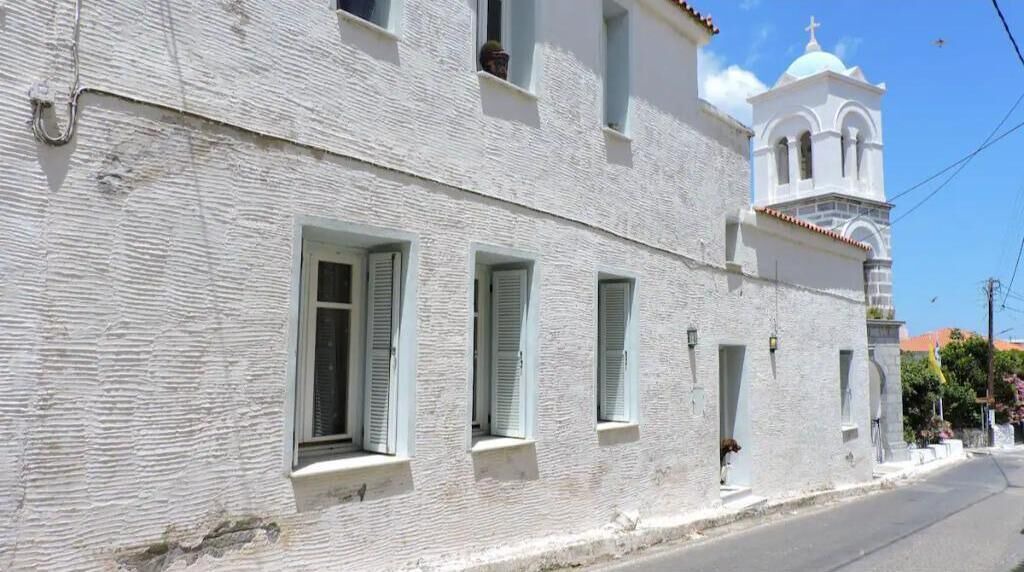Photo of Outdoor in Andros Town