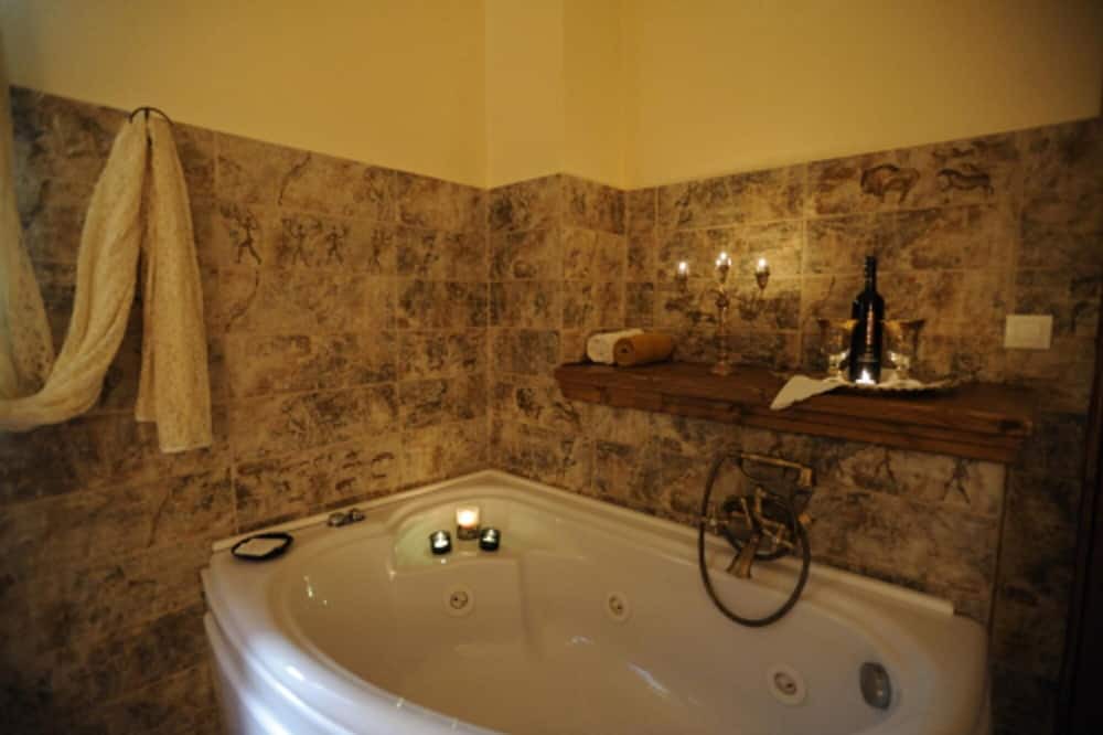 Photo of Bathroom in Portaria