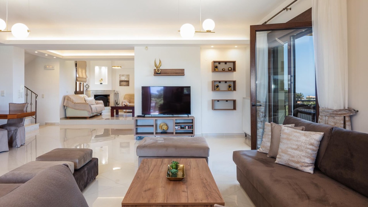 Photo of Livingroom in Roussospiti