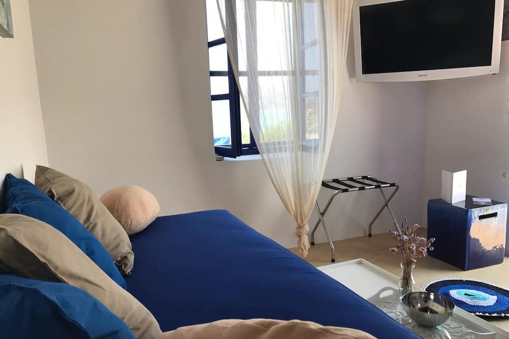 Photo of Bedroom in Kimolos