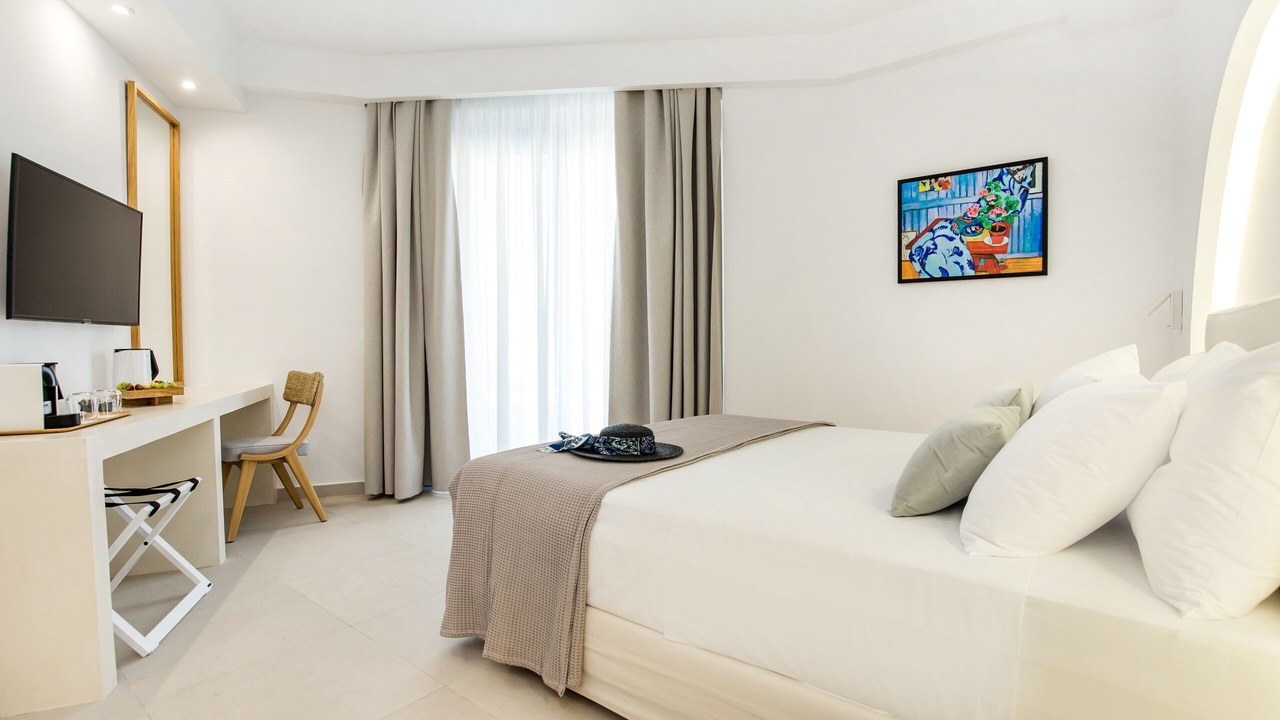 Photo of Bedroom in Golden Beach