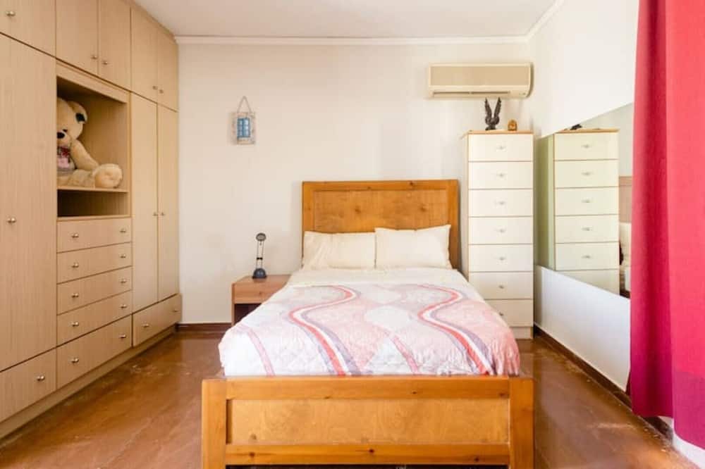 Photo of Bedroom in Papagou-Holargos
