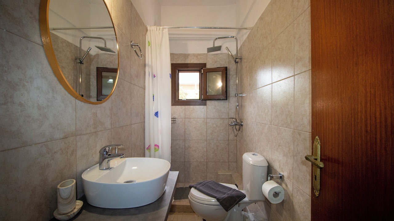 Photo of Bathroom in Acharavi