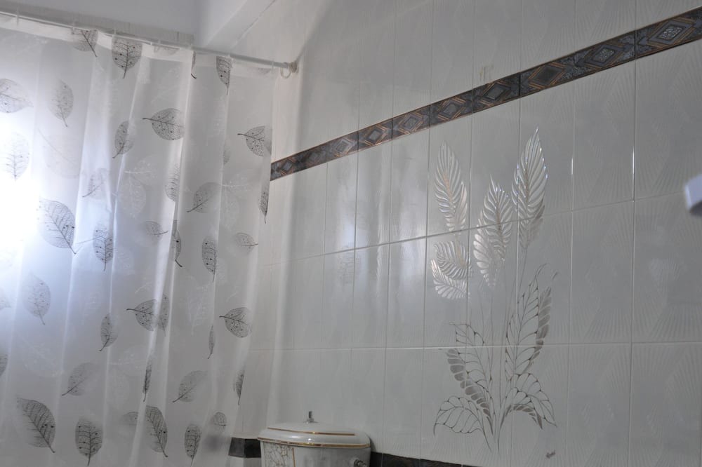 Photo of Bathroom in Zipari