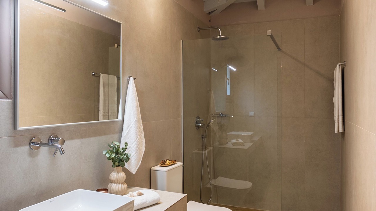 Photo of Bathroom in Agia Paraskevi