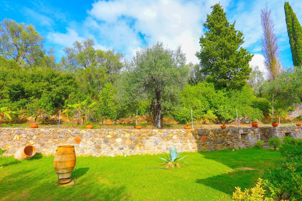 Photo of Outdoor in Ano Korakiana