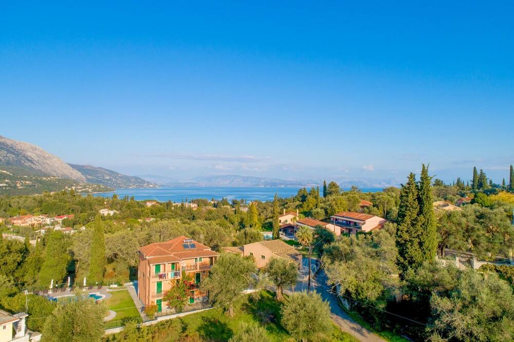 Photo of Outdoor in Kato Korakiana