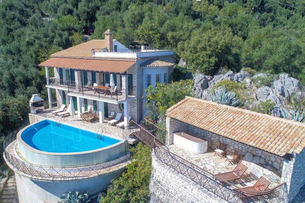 Photo of Outdoor in Katavolos