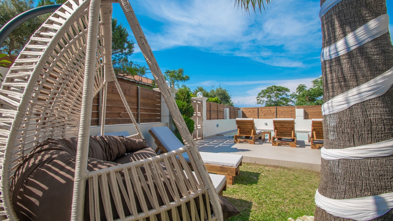 Photo of Outdoor in Alonia