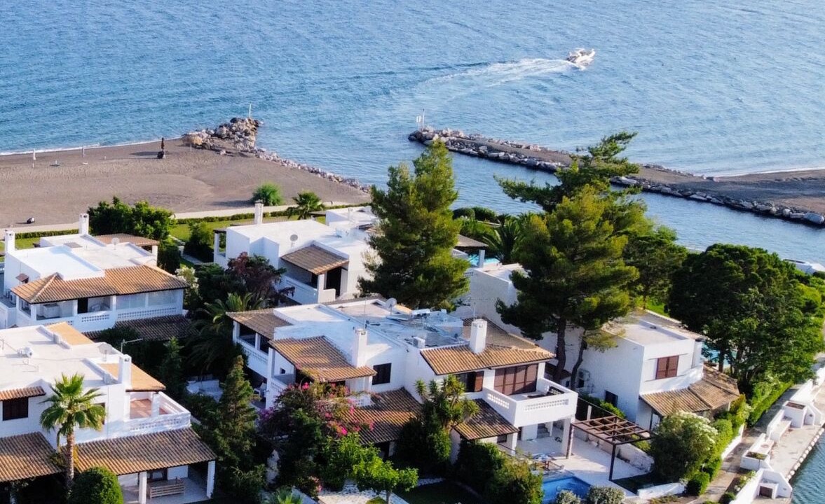 Photo of Outdoor in Plepi