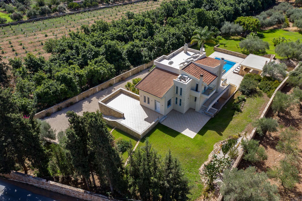 Photo of Outdoor in Souda