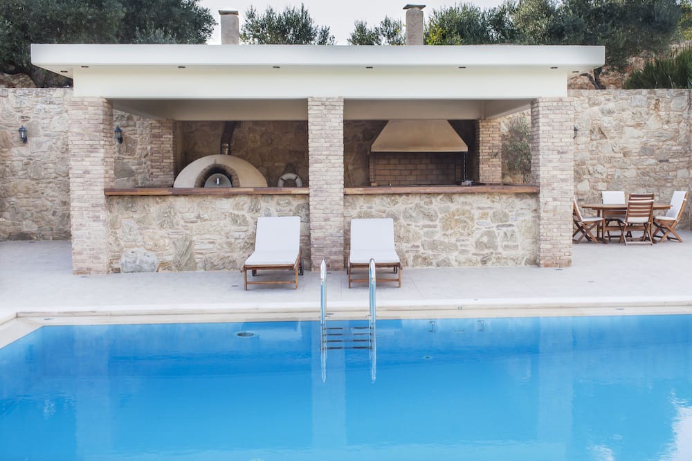 Photo of Outdoor in Souda