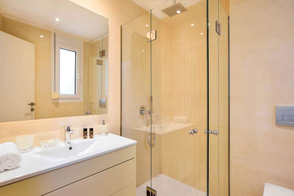 Photo of Bathroom in Souda