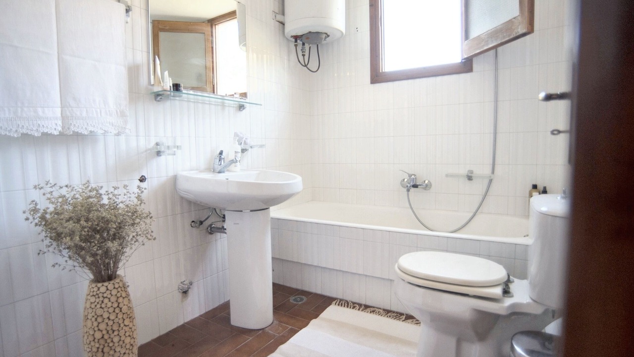 Photo of Bathroom in Manna