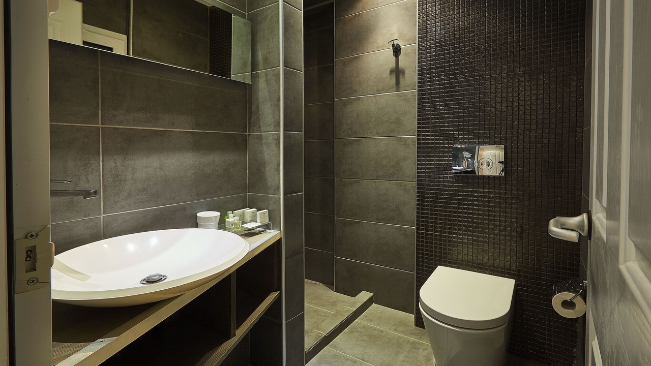 Photo of Bathroom in Ormos Prinou