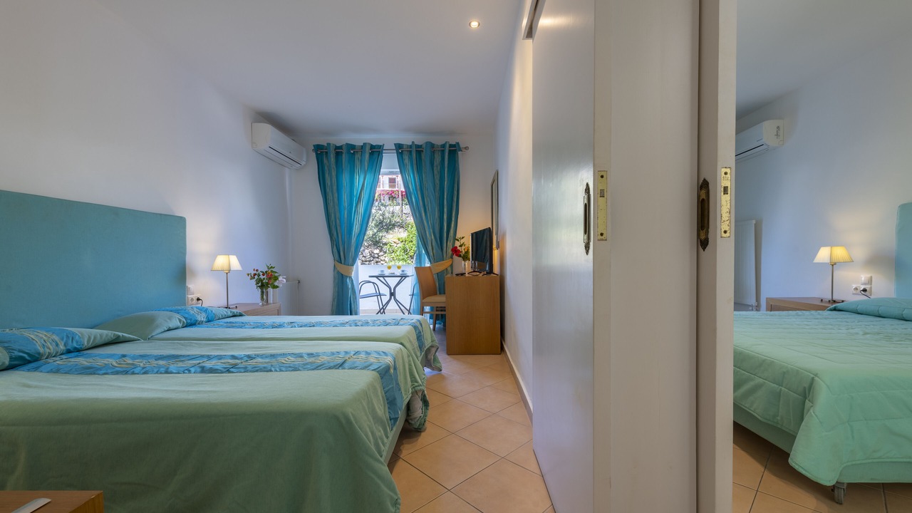 Photo of Bedroom in Skala