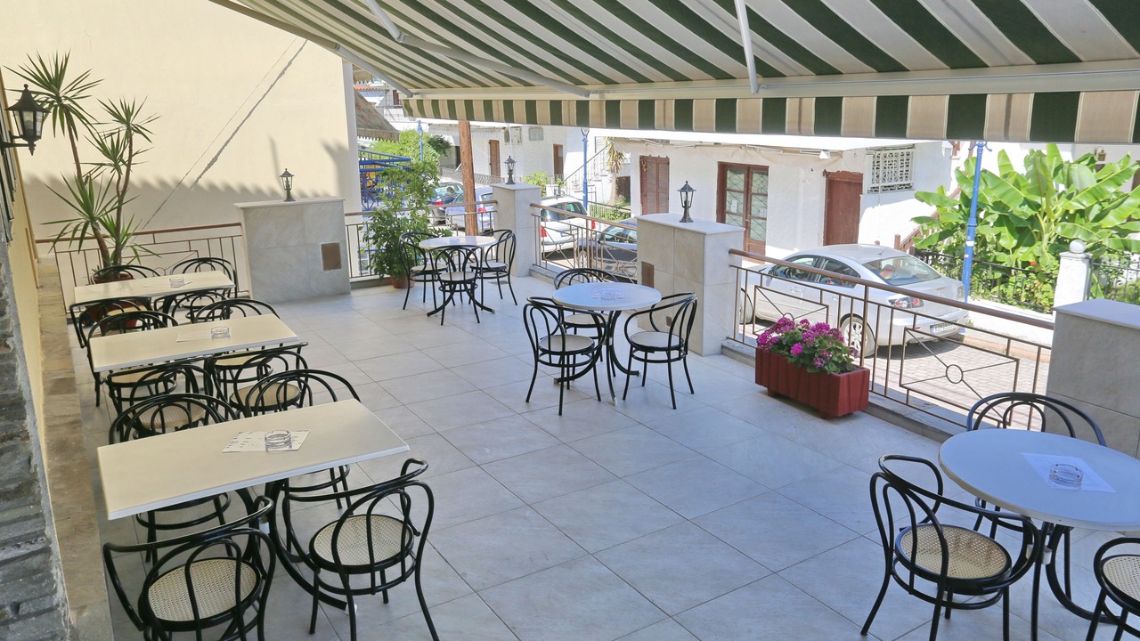Photo of Outdoor in Polichrono